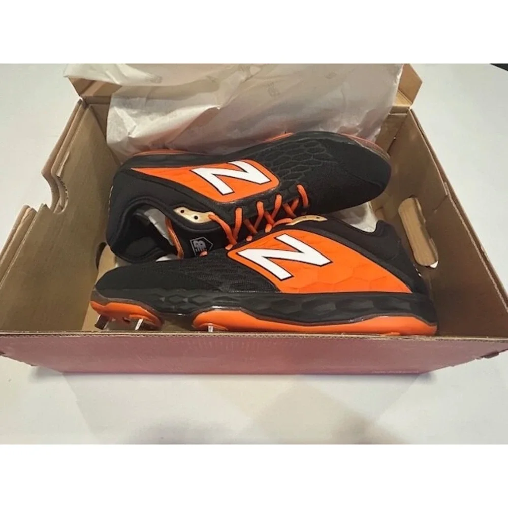New Balance Mens 3000 V4 Metal Baseball Cleats Black/Orange NIB - Size 16 X-Wide